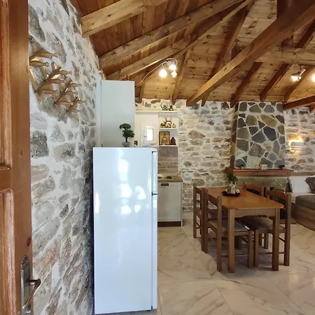 Kastro Hill House Appartement